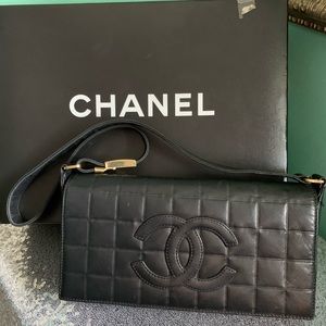 Chanel Shoulder Bag